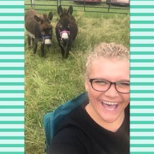 Meet your Posher, Katarina